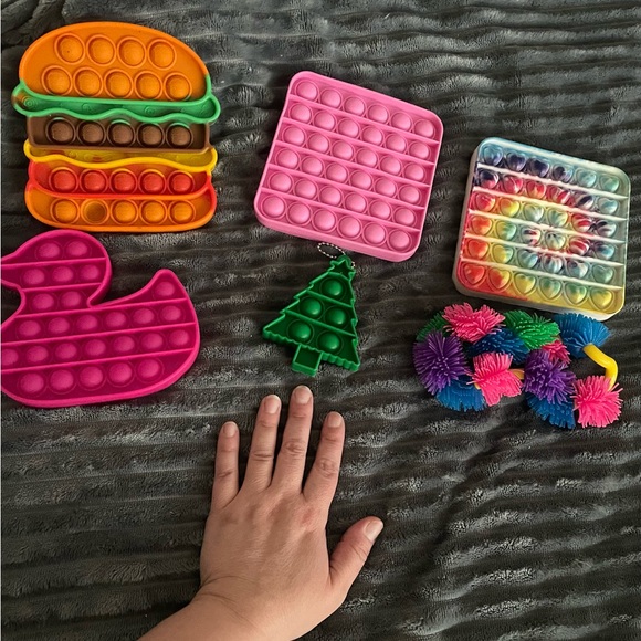 Fidget 6-pc set! - Picture 2 of 2